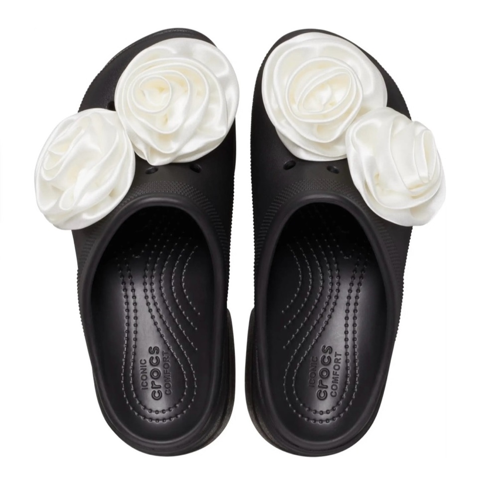 CROCS Siren Embellished Rosette Platform Clog, NWT - Picture 2 of 5
